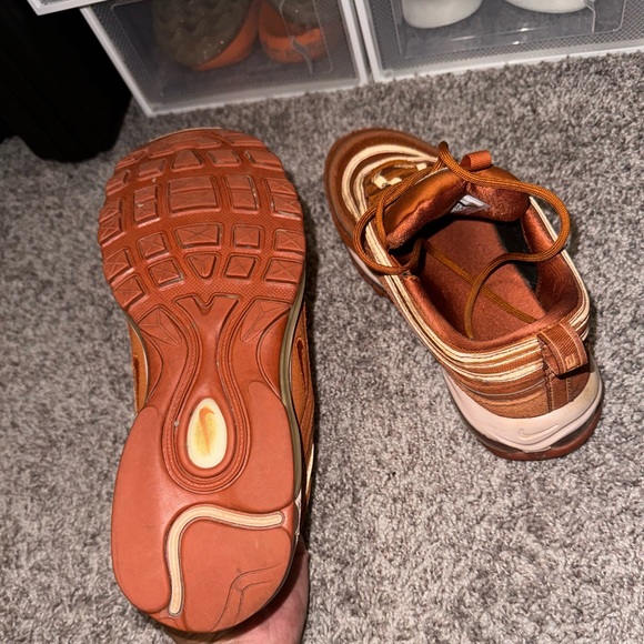 NIKE AIR MAX 97 - Picture 6 of 13